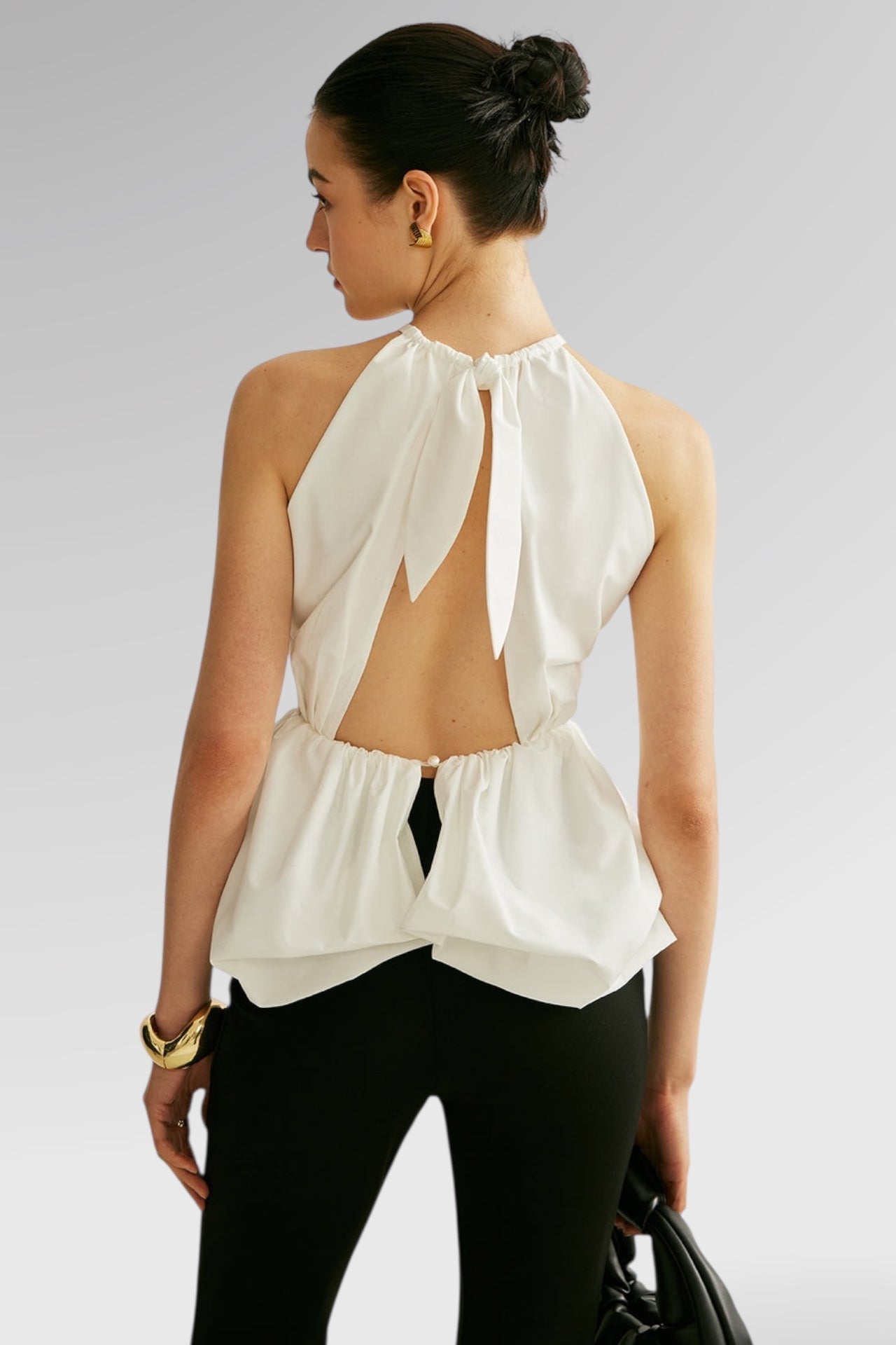 Silk Cloud Keyhole Top