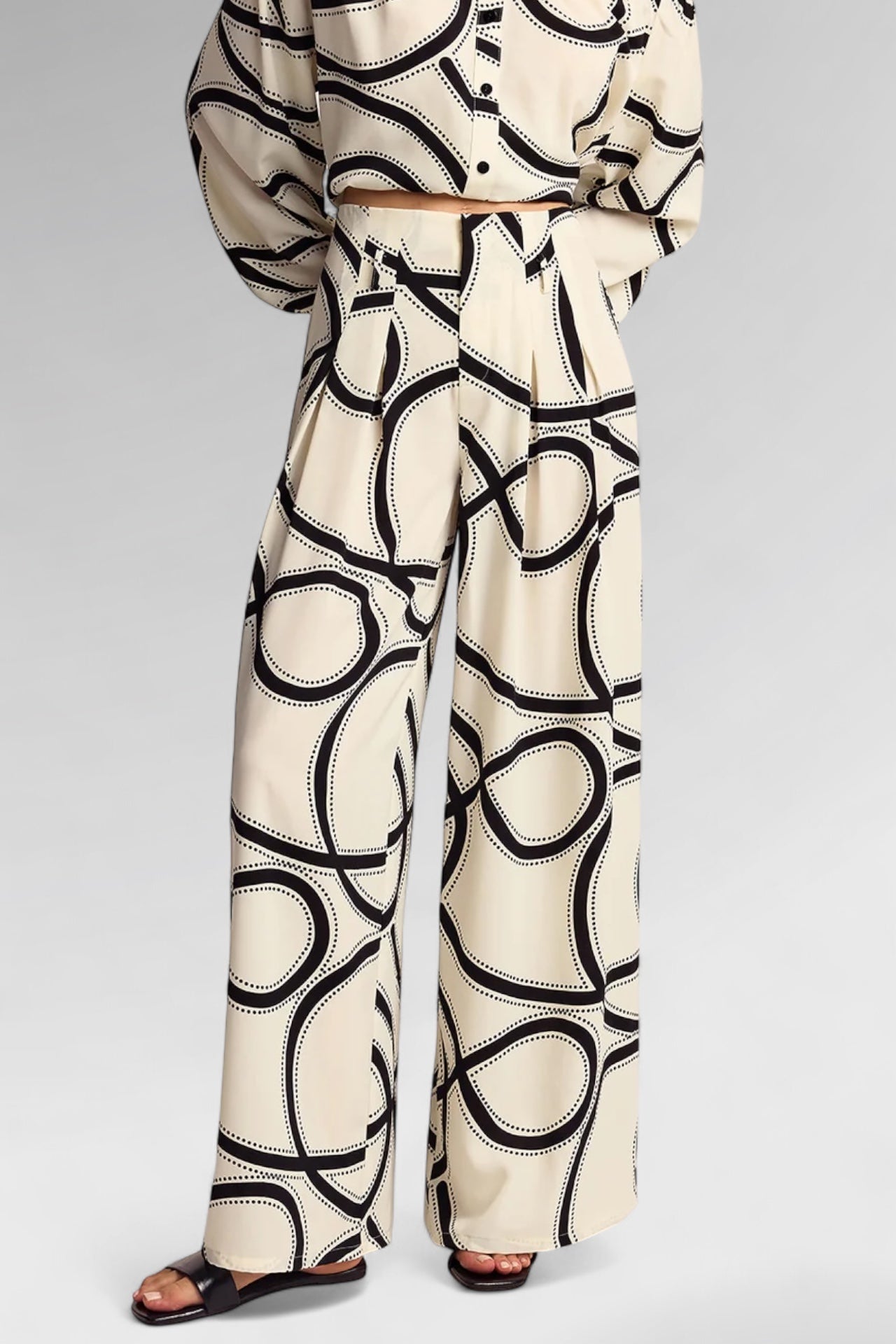 Flowline Pleated Wide-Leg Trousers