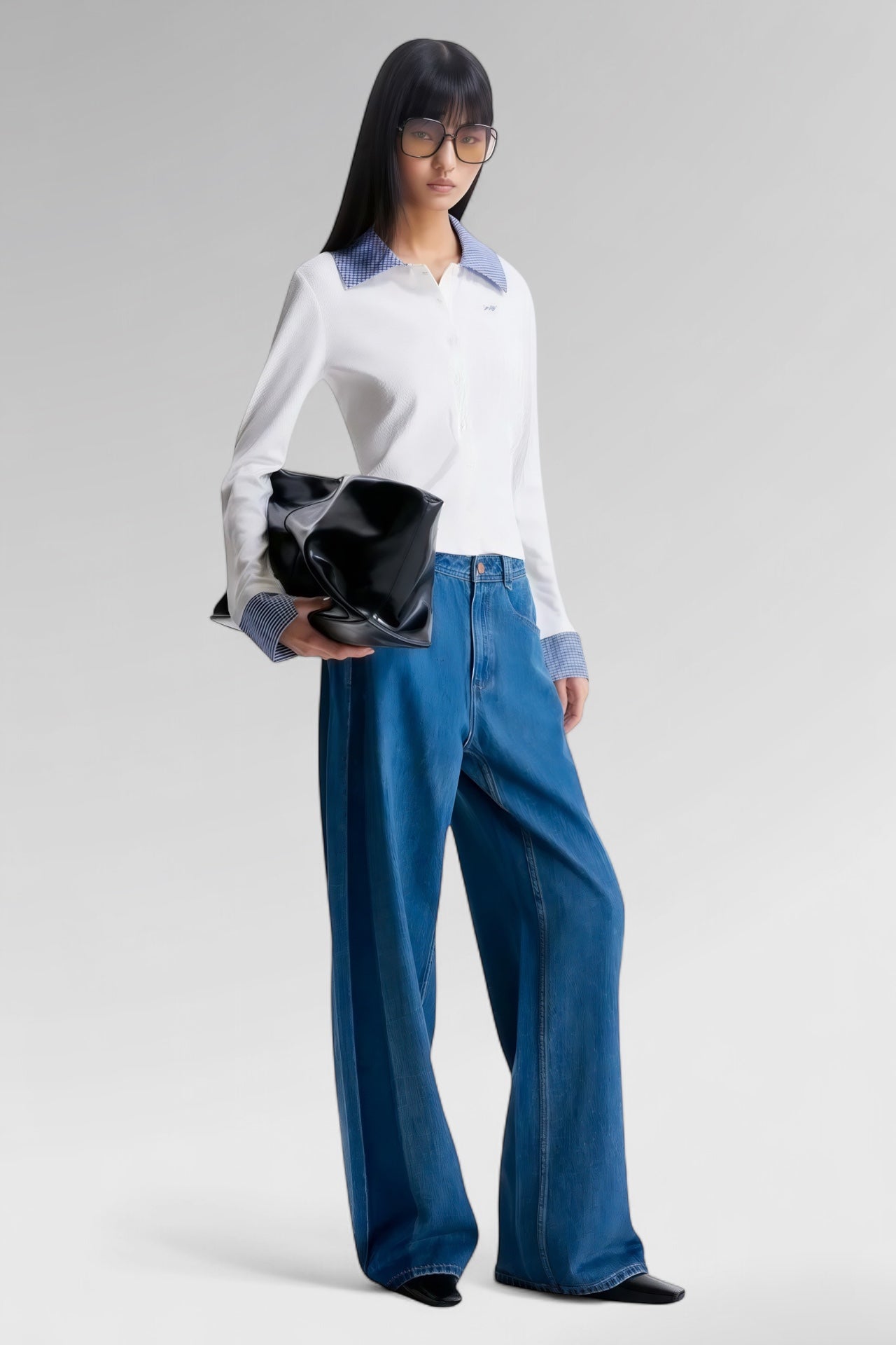 Refined Collar Contrast Shirt