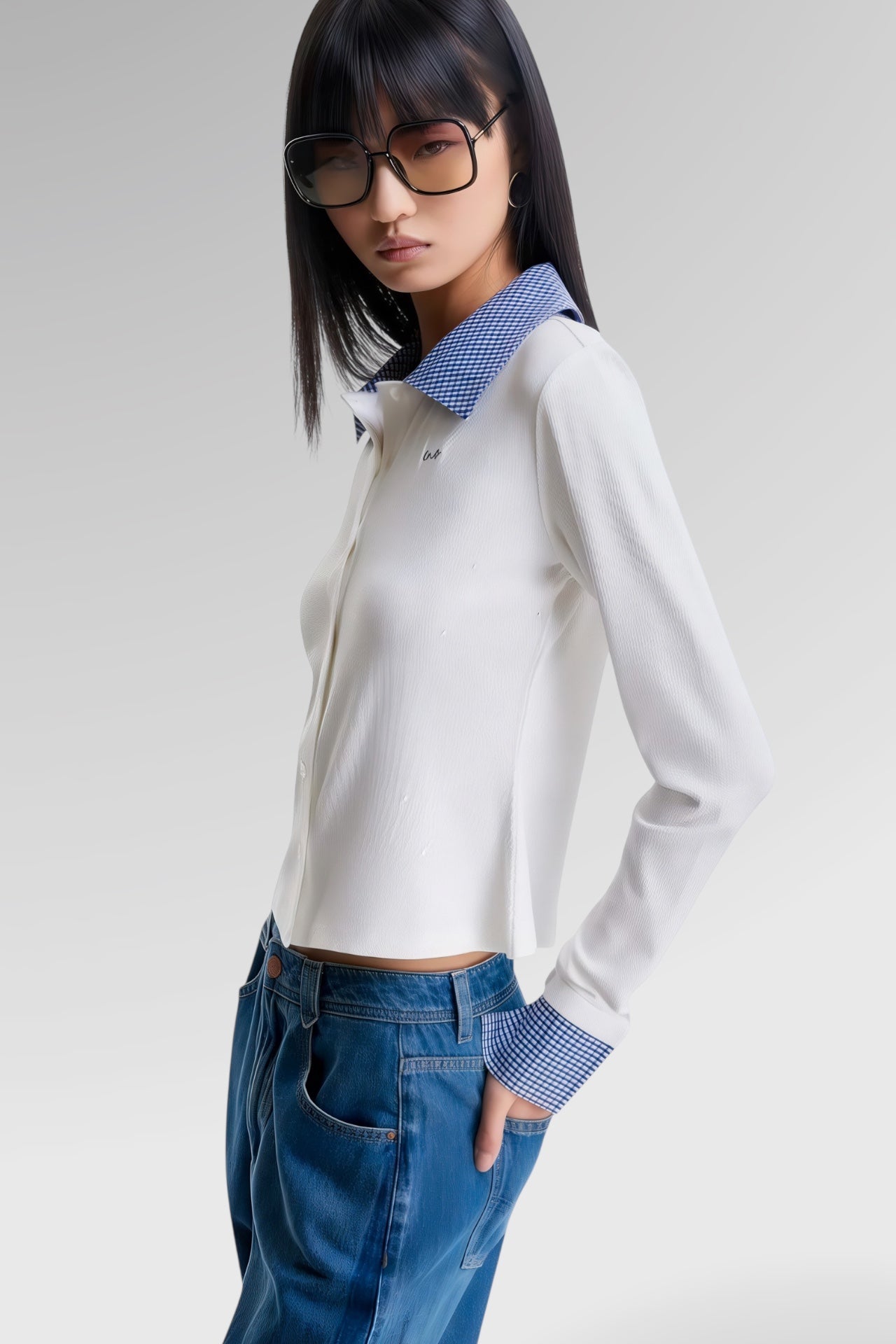Refined Collar Contrast Shirt