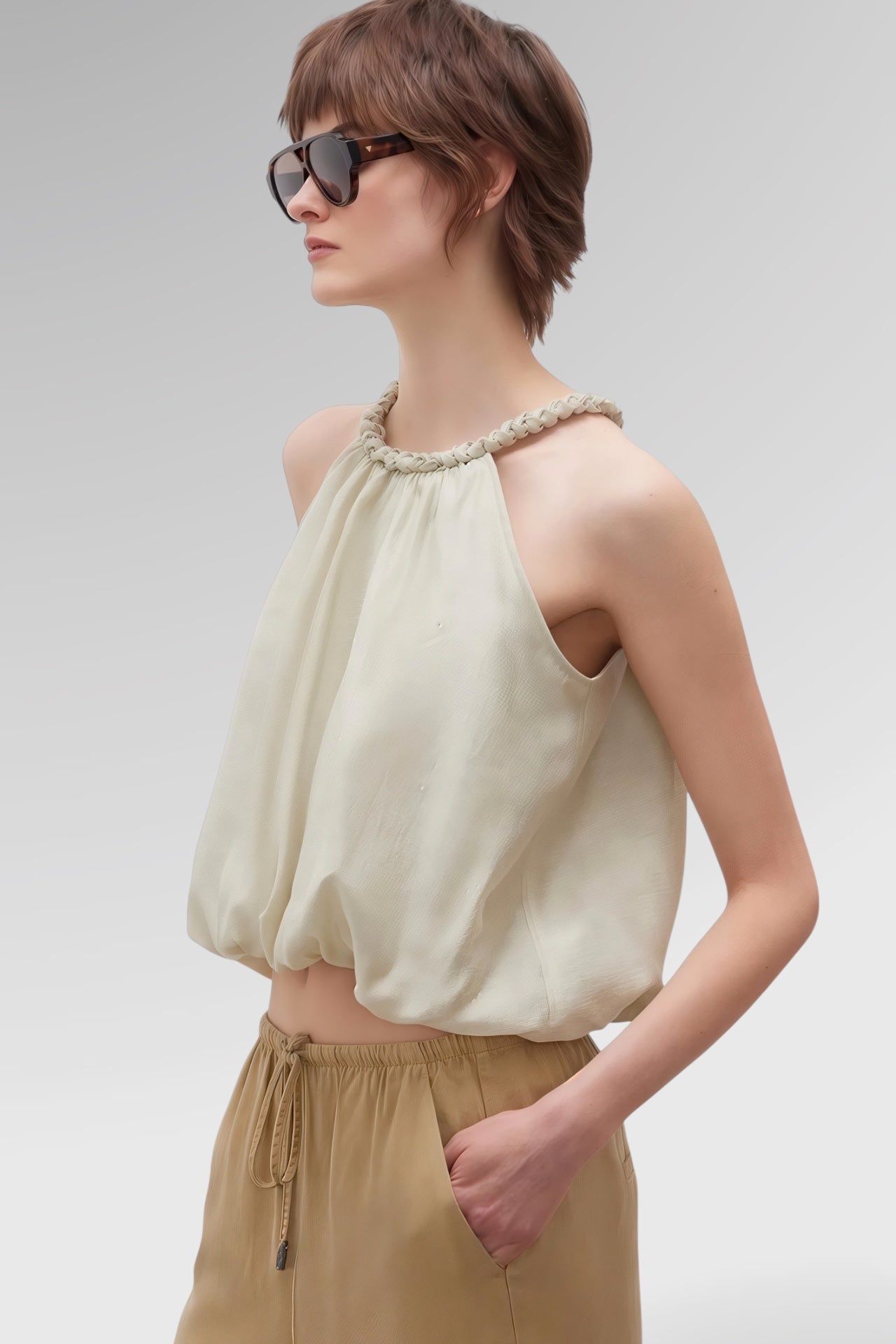 Ivory Drift Asymmetric Top